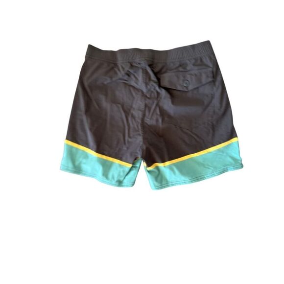 Men's Scallop Hem Stretch Wavefarer Swim Trunks Size Medium - Picture 2 of 5